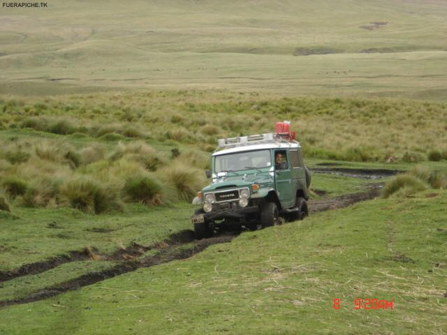 Toyota Land Cruiser FJ40 4x4